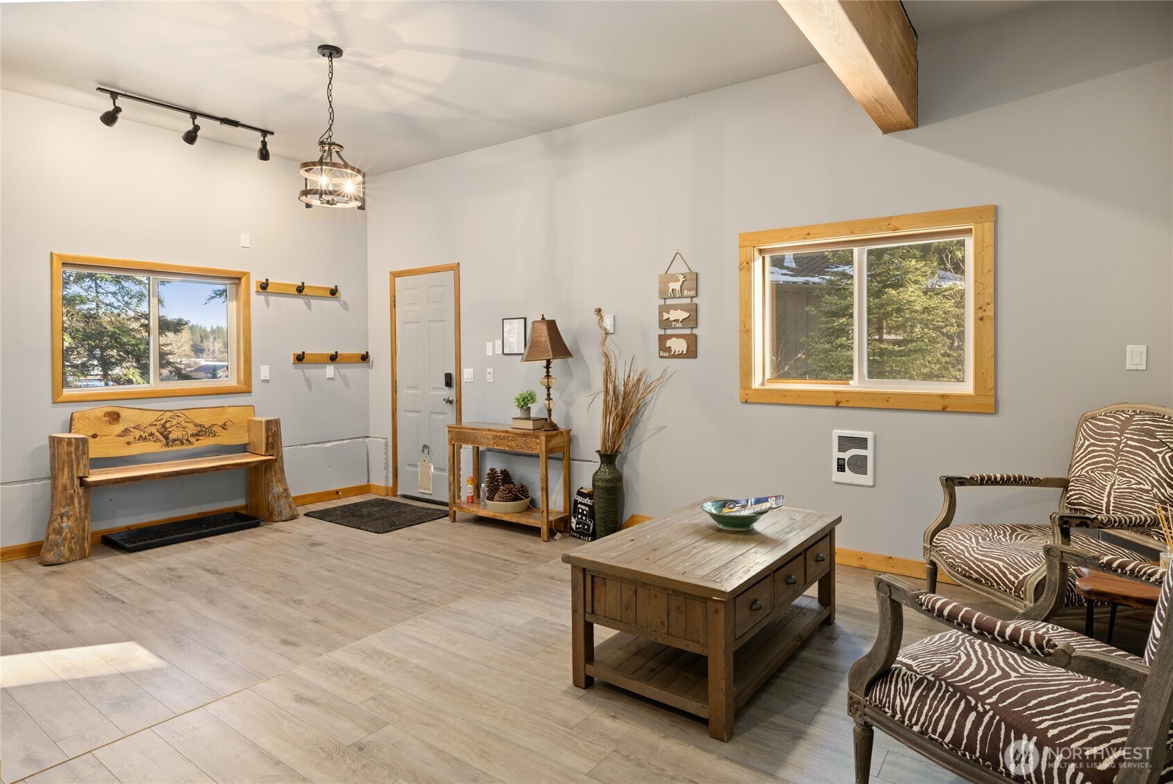 661 W Pacific Avenue , Ronald, WA 98940