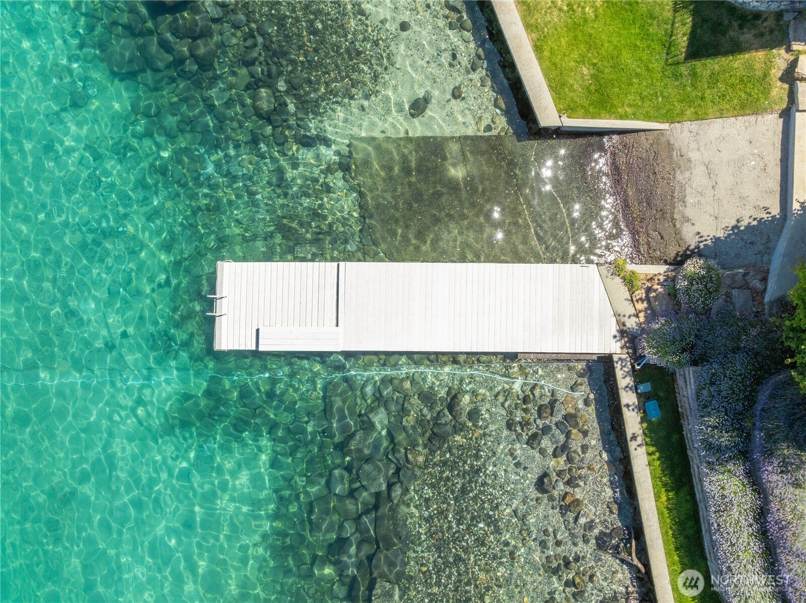 3132 S Lakeshore Road , Chelan, WA 98816