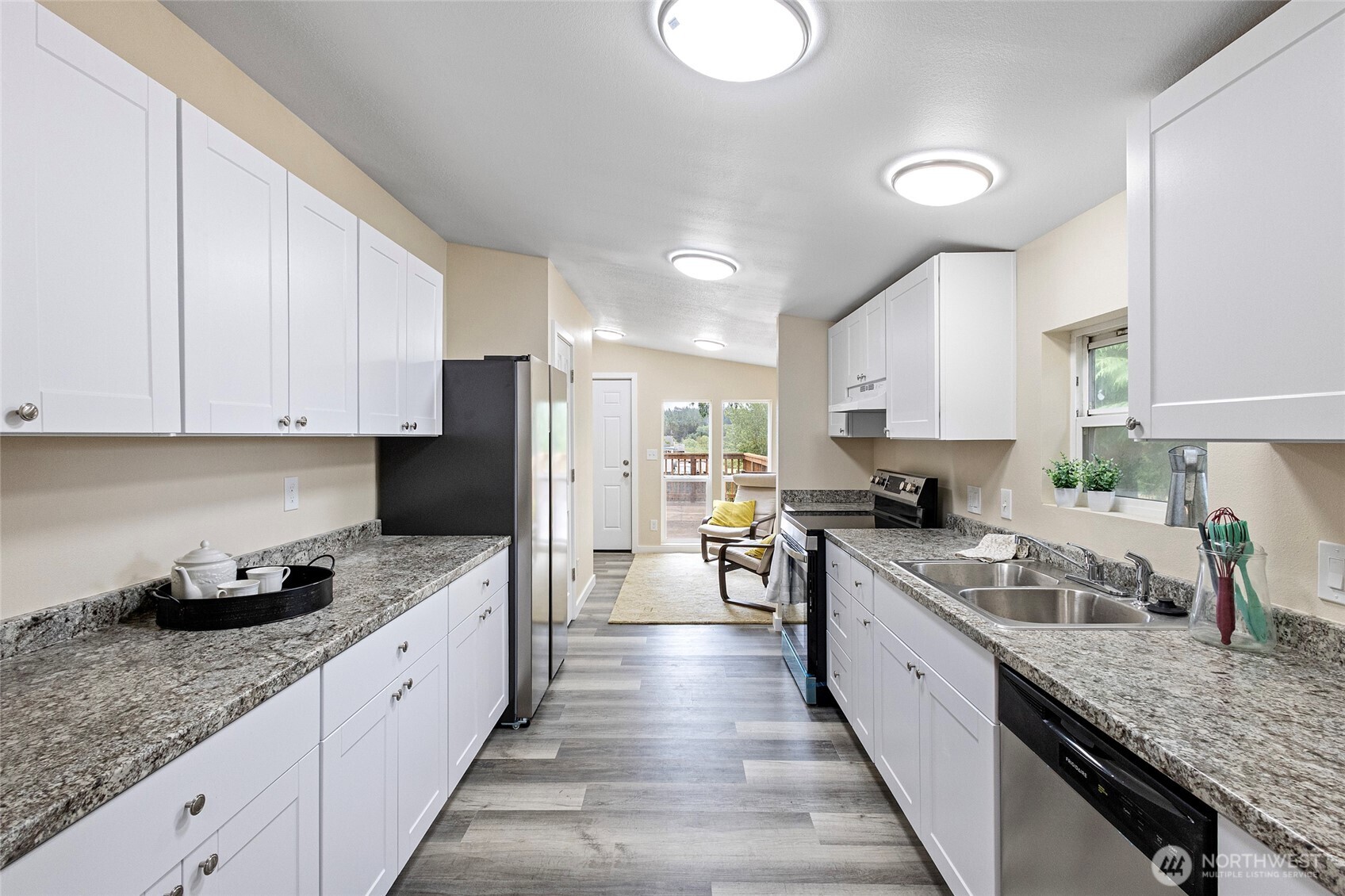 1320 N Oak Harbor Street #1, Oak Harbor, WA 98277