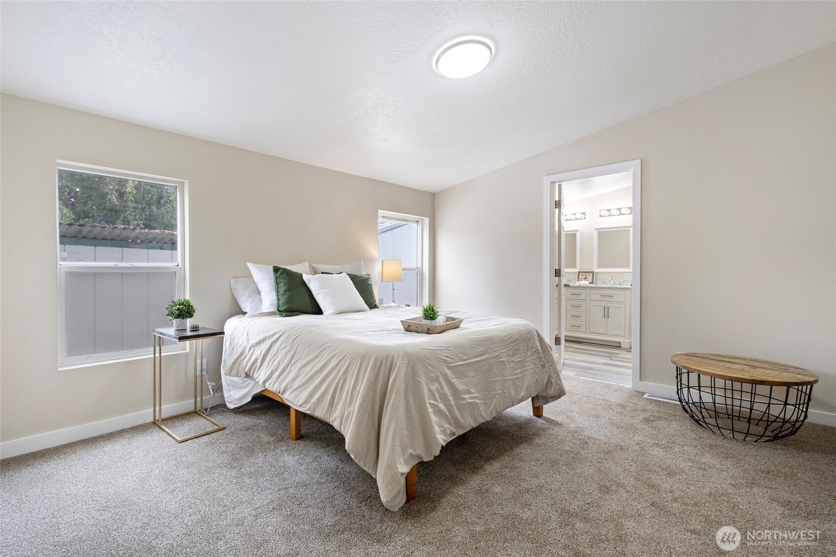 1320 N Oak Harbor Street #1, Oak Harbor, WA 98277