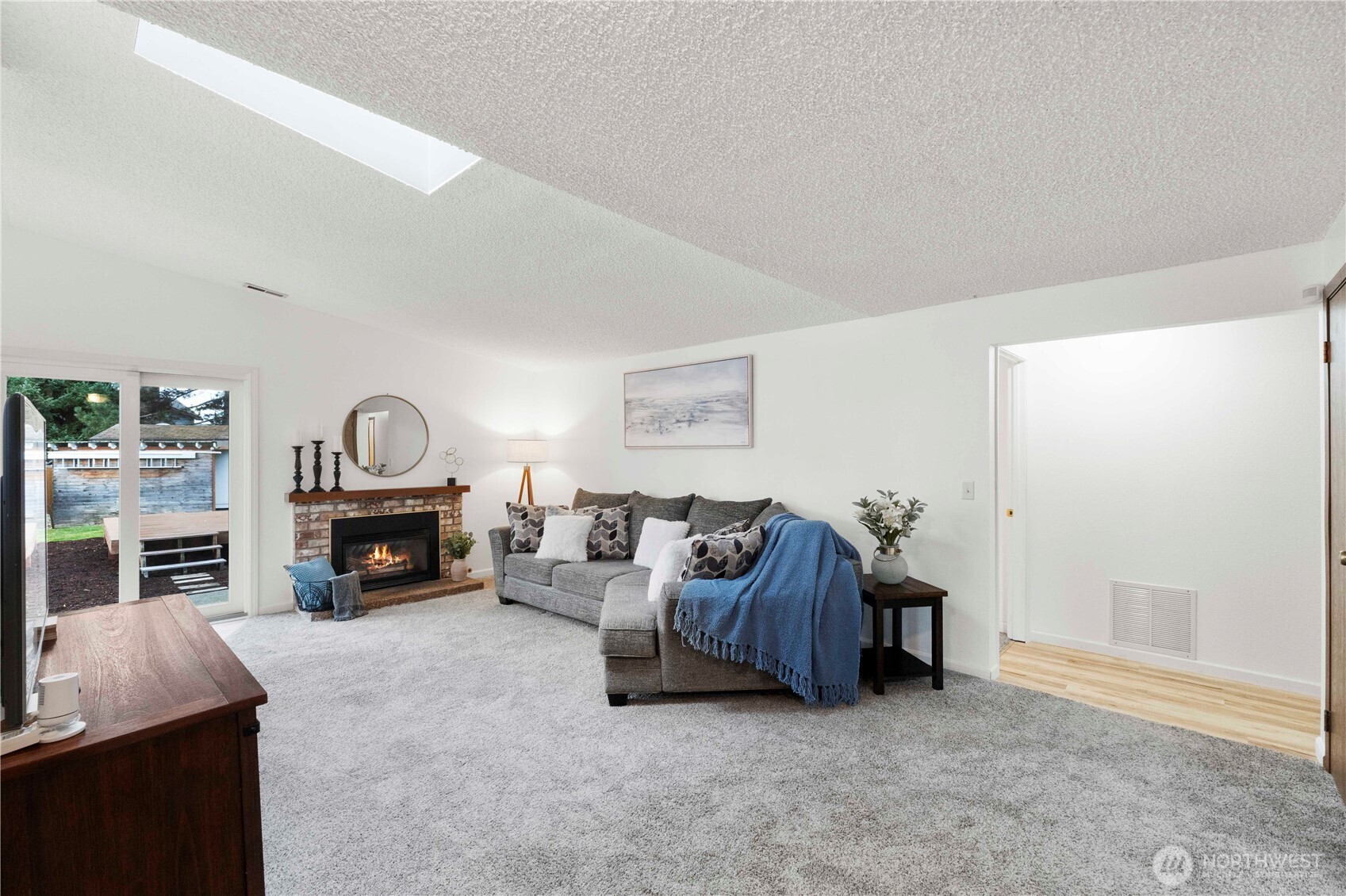 5230 S 297th Place , Auburn, WA 98001