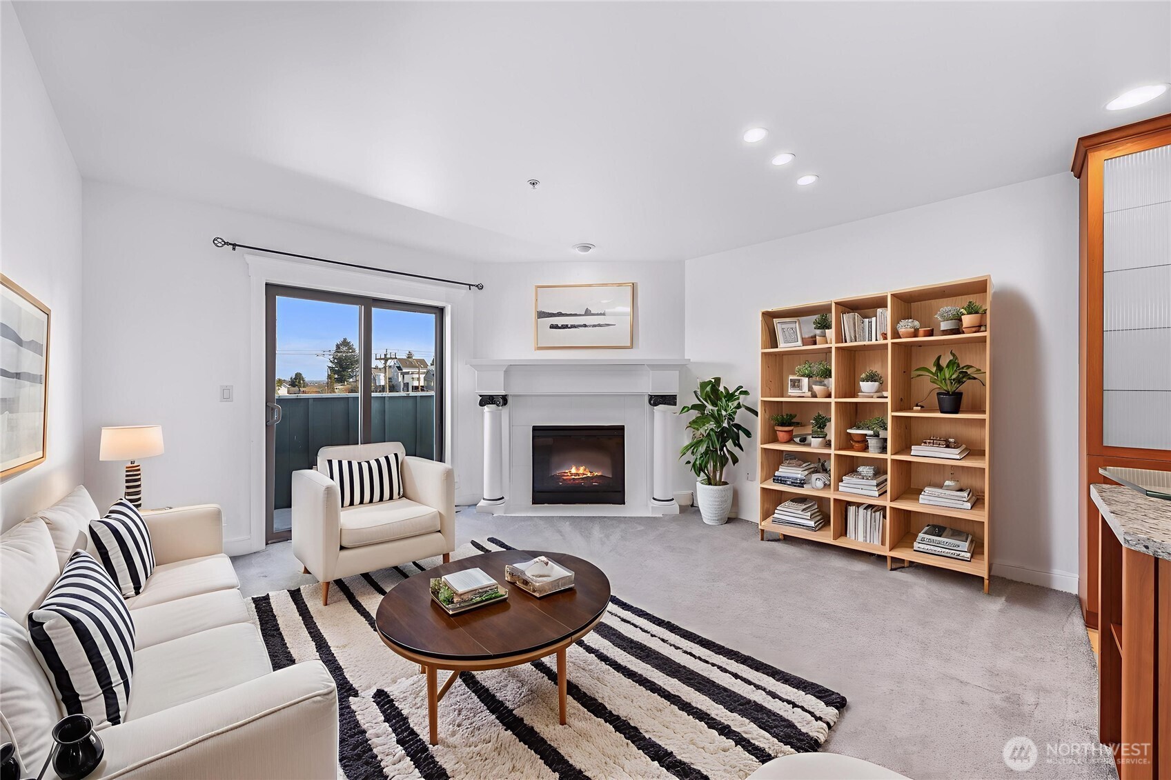 3150 W Government Way #407, Seattle, WA 98199