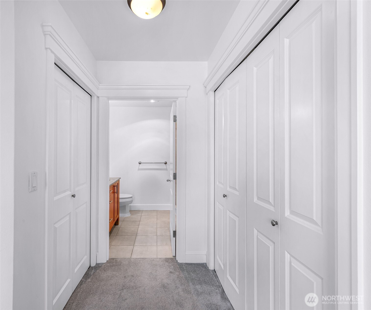 3150 W Government Way #407, Seattle, WA 98199