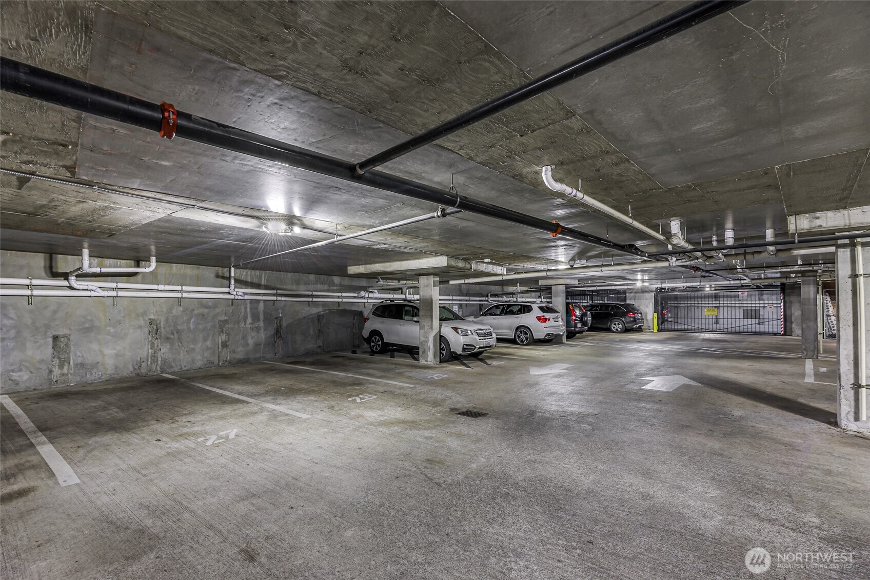 3150 W Government Way #407, Seattle, WA 98199