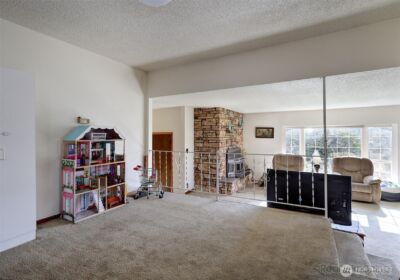 1703 Allen Street , Kelso, WA 98626 - Photo 7