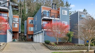 4116 58th Place SW #A, Seattle, WA 98116 - Photo 2