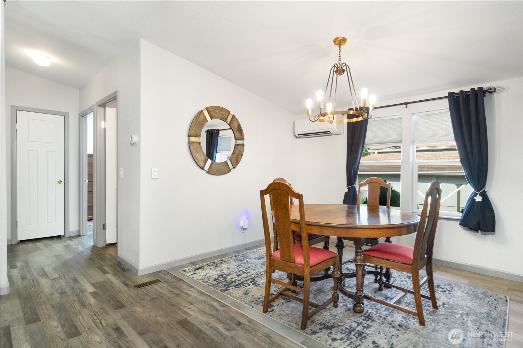 6630 NE Aquarius Lane , Bremerton, WA 98311