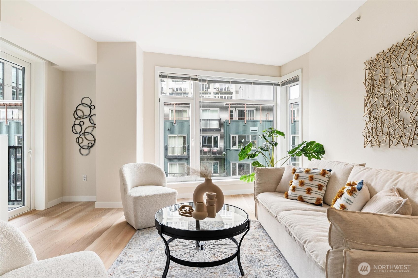 2607 Western Ave #410, Seattle, WA 98121