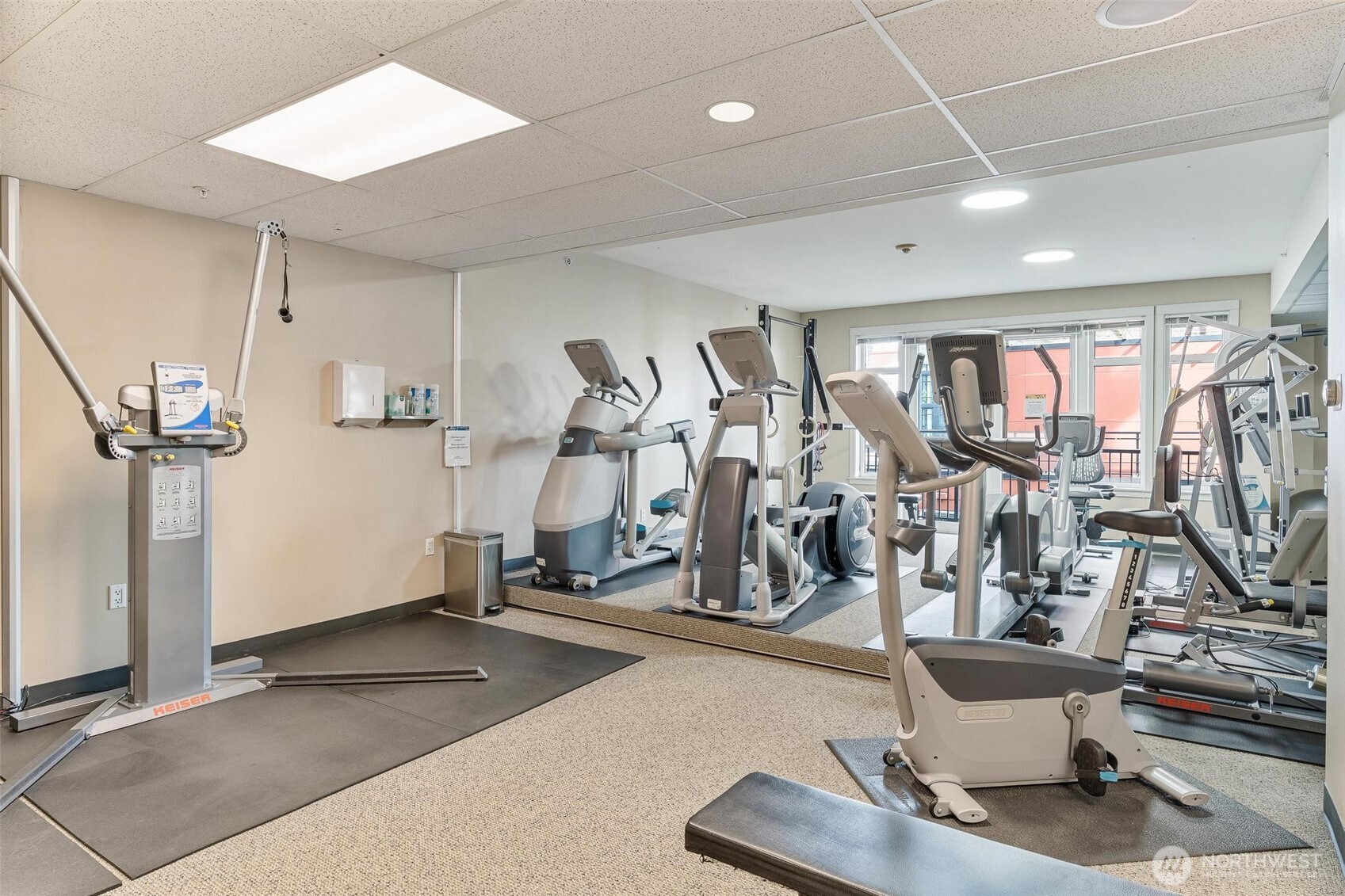 2607 Western Ave #410, Seattle, WA 98121