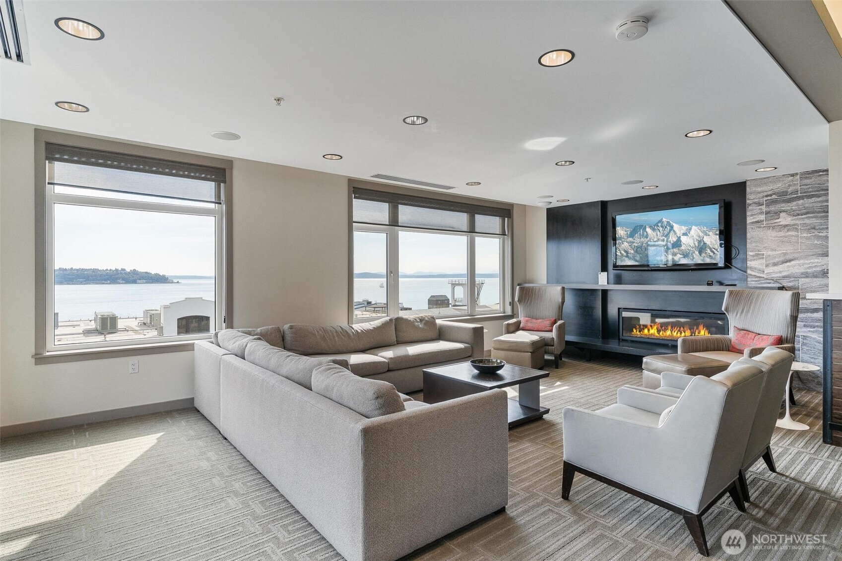 2607 Western Ave #410, Seattle, WA 98121