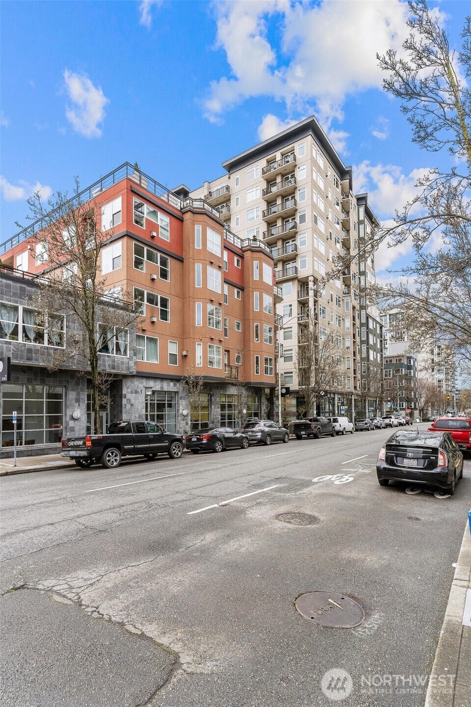 2607 Western Ave #410, Seattle, WA 98121