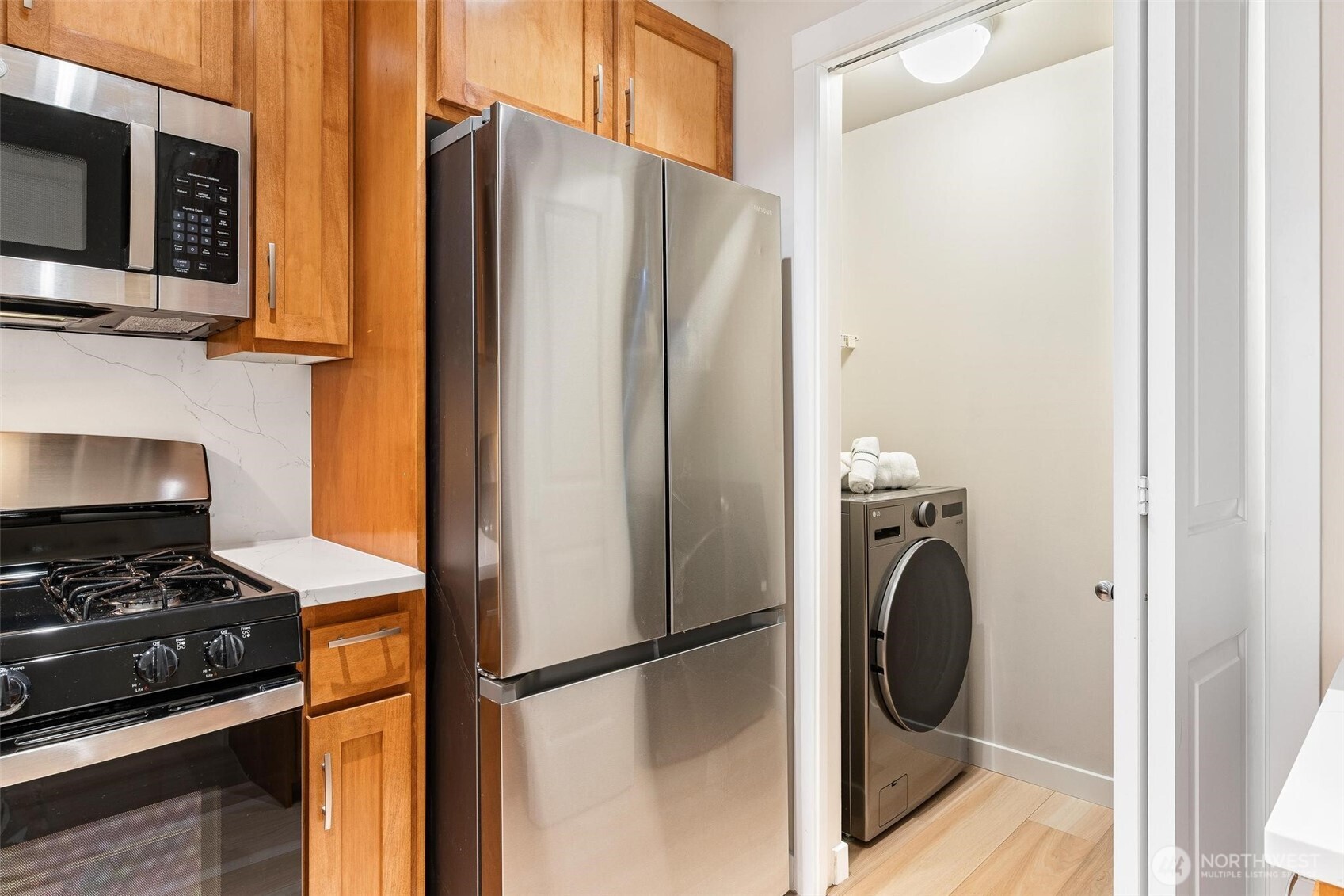 2607 Western Ave #410, Seattle, WA 98121