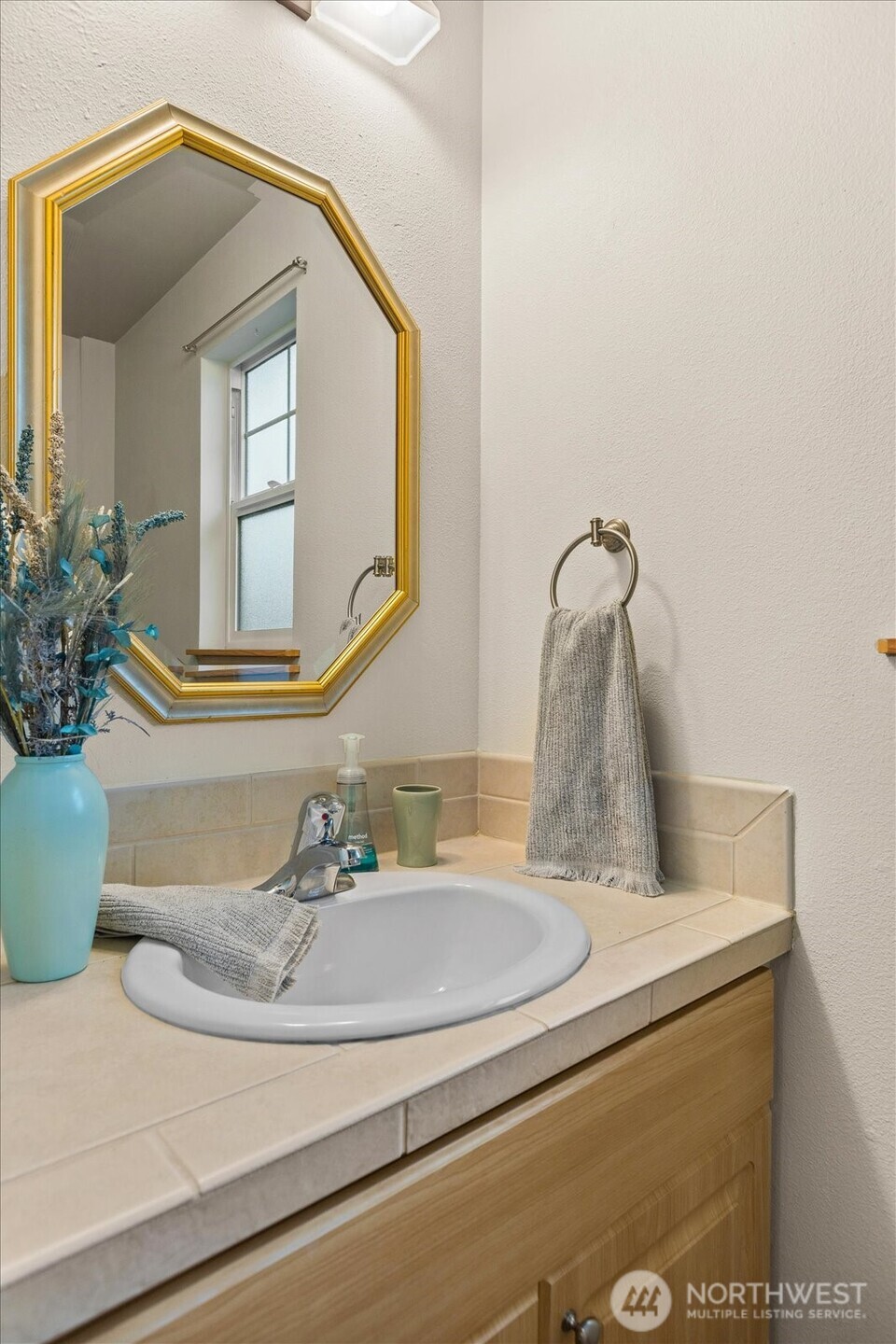 15508 35th Avenue W #B5, Lynnwood, WA 98087-9808