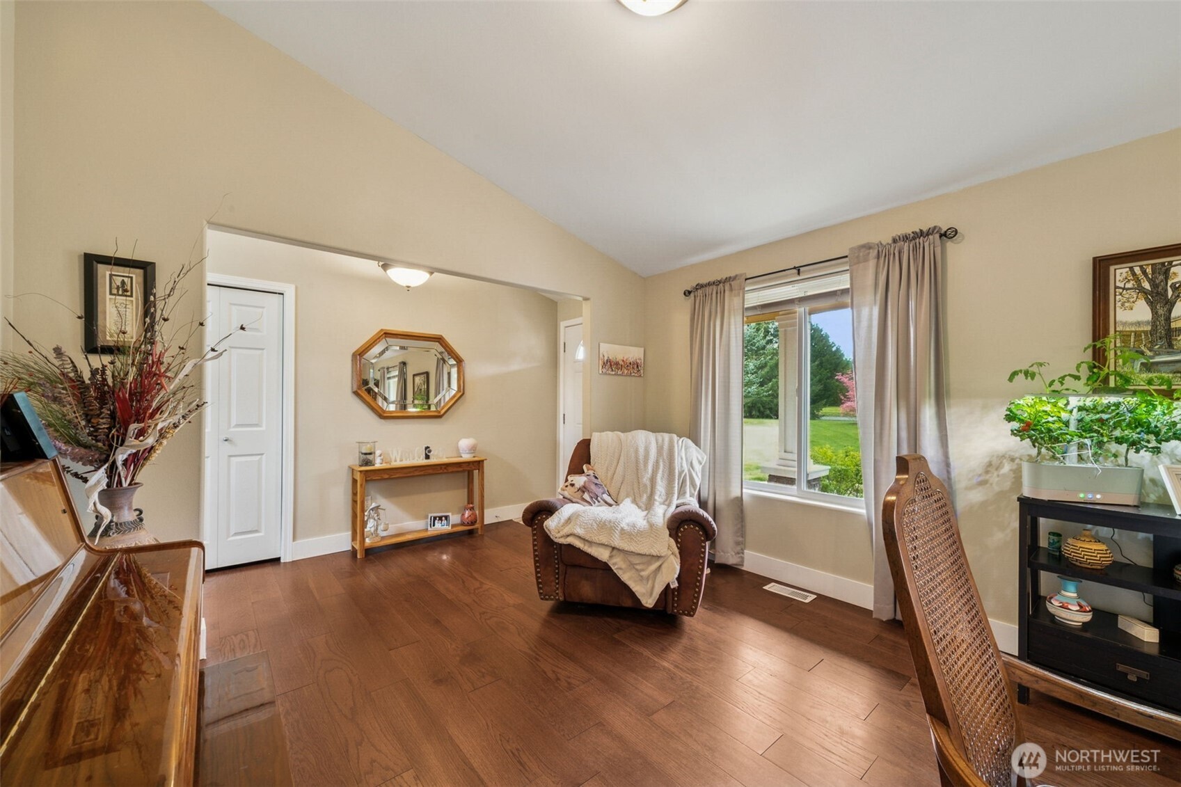 109 View Point Drive , Salkum, WA 98582