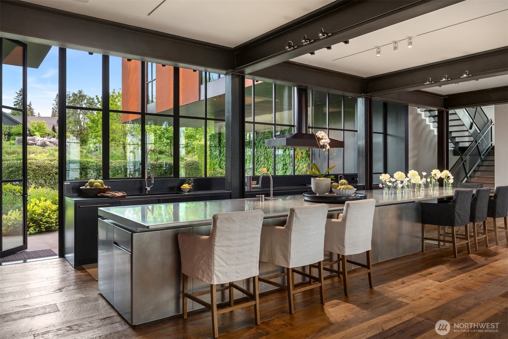 61625 RS Undisclosed , Bellevue, WA 98004