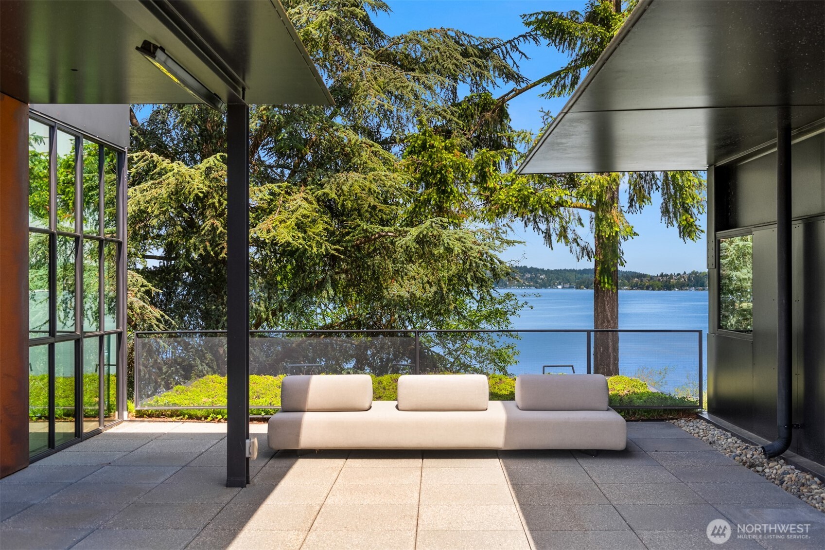 61625 RS Undisclosed , Bellevue, WA 98004