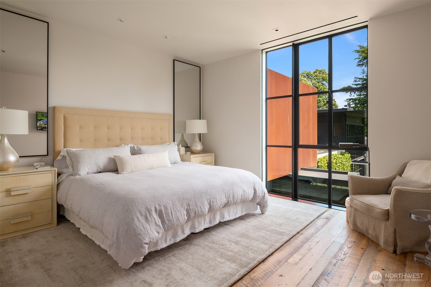 61625 RS Undisclosed , Bellevue, WA 98004