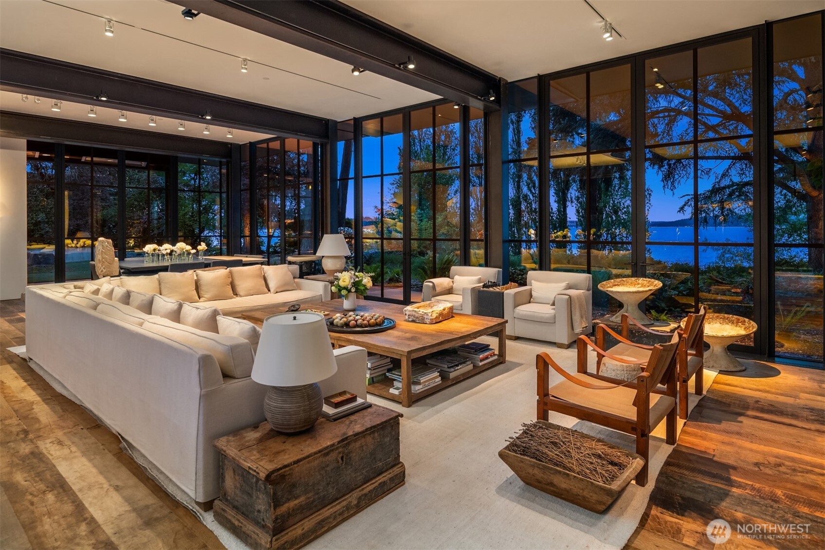 61625 RS Undisclosed , Bellevue, WA 98004