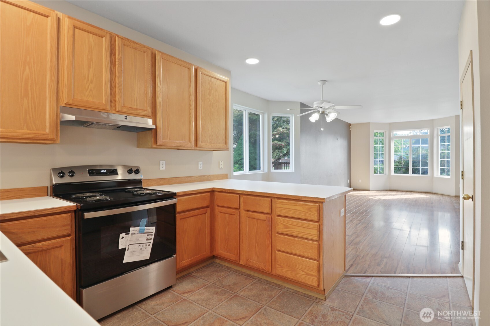 25208 38th Avenue E, Spanaway, WA 98387