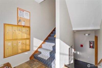 1400 NW 60th Street #202, Seattle, WA 98107 - Photo 4