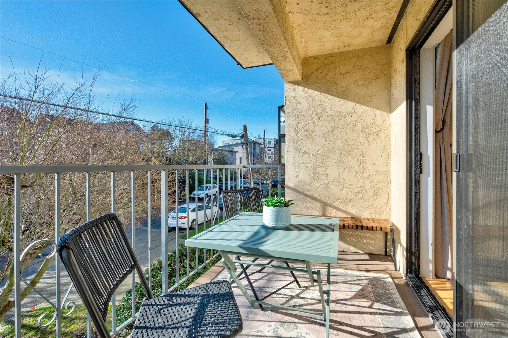 1400 NW 60th Street #202, Seattle, WA 98107