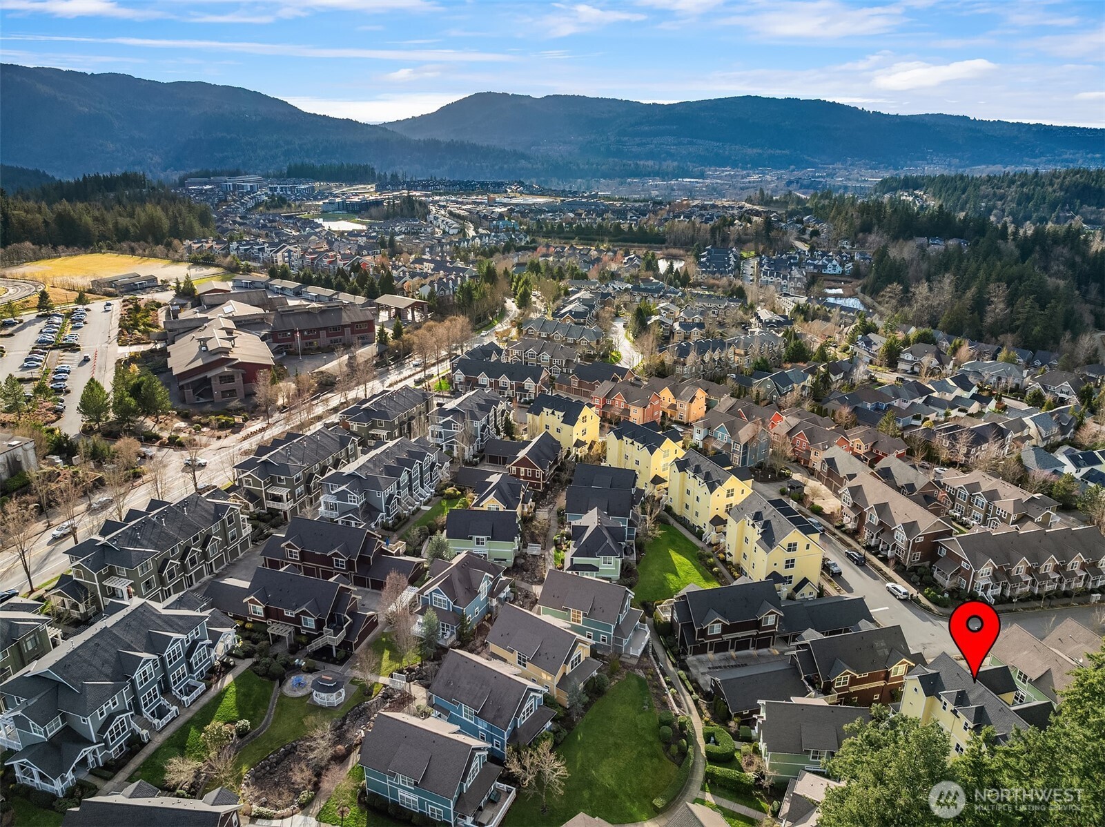 2012 NE Katsura Court #B, Issaquah, WA 98029