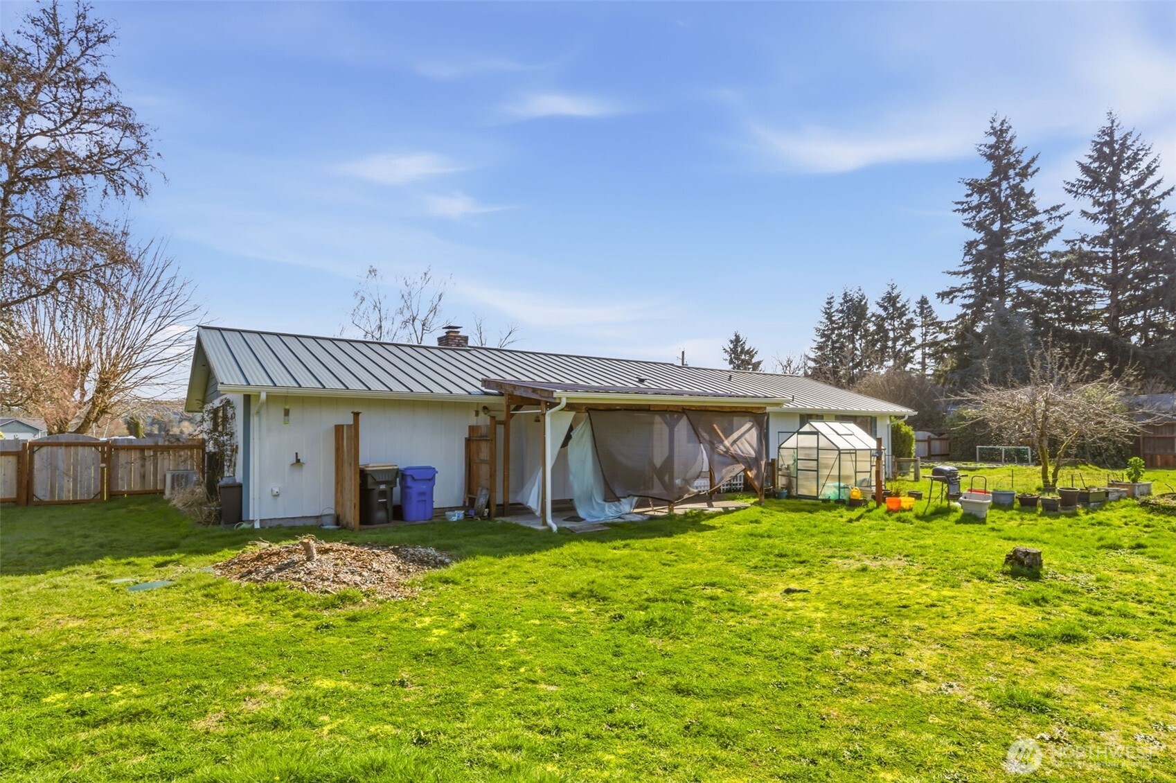 18731 Nutmeg Street SW, Rochester, WA 98579-9104