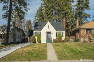 1118 W 18th Ave , Spokane, WA 99203 - Photo 2