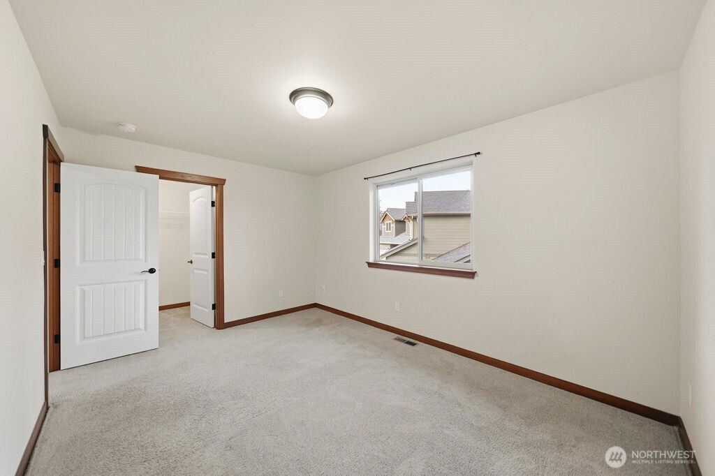 2436 NE Dynasty Drive , Poulsbo, WA 98370