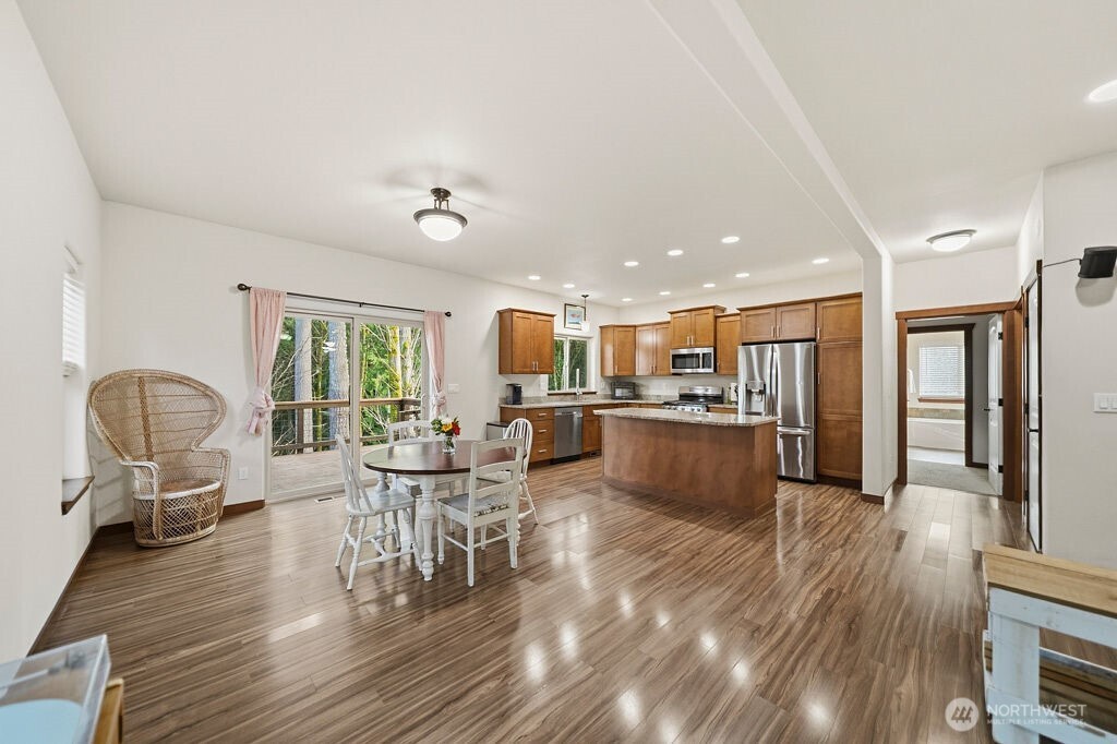 2436 NE Dynasty Drive , Poulsbo, WA 98370