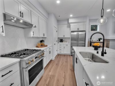 225 182ND Place SE, Bothell, WA 98012 - Photo 16