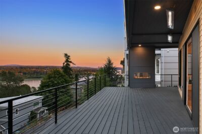 11909 90th Avenue NE, Kirkland, WA 98034 - Photo 18