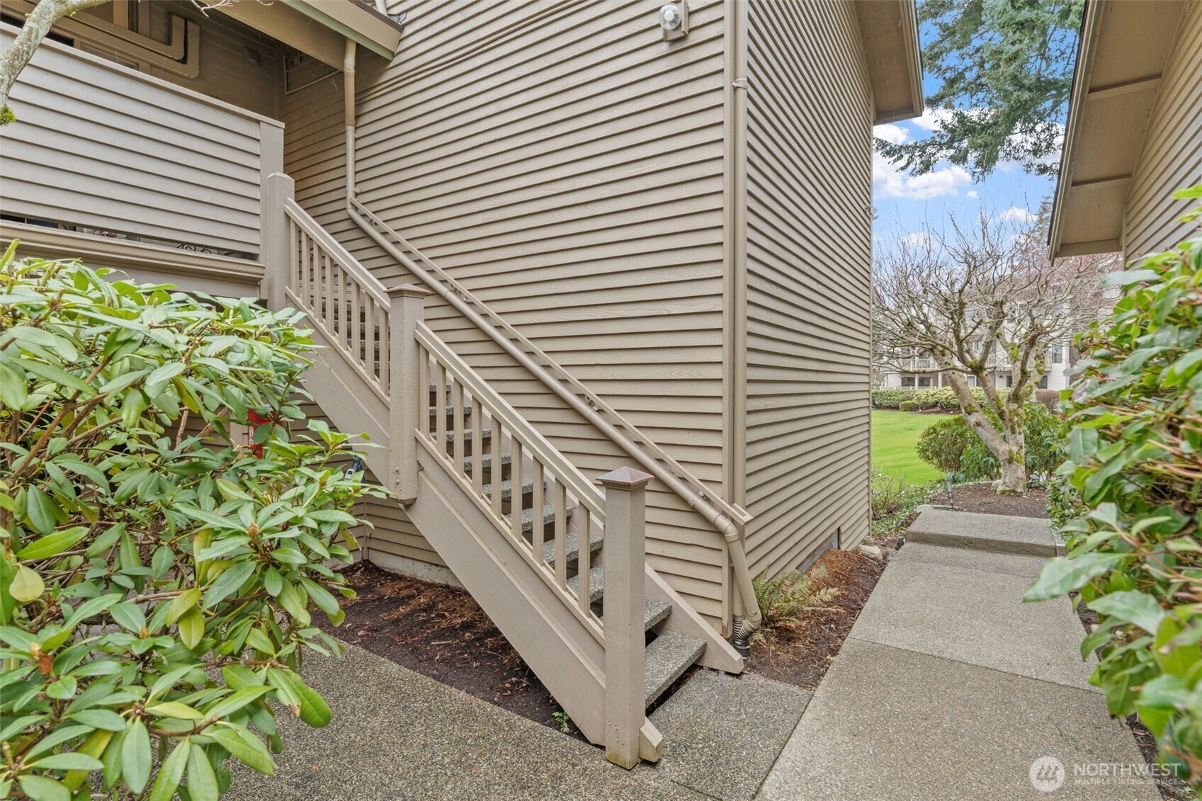 2027 Narrows View Circle NW #E244, Gig Harbor, WA 98335