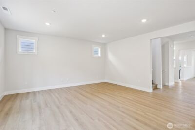 326 182ND Place SE, Bothell, WA 98012 - Photo 8