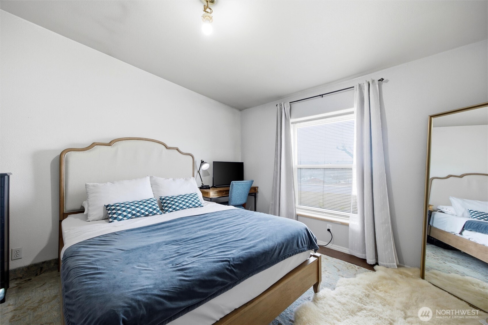 909 S Gum Street , Kennewick, WA 99336