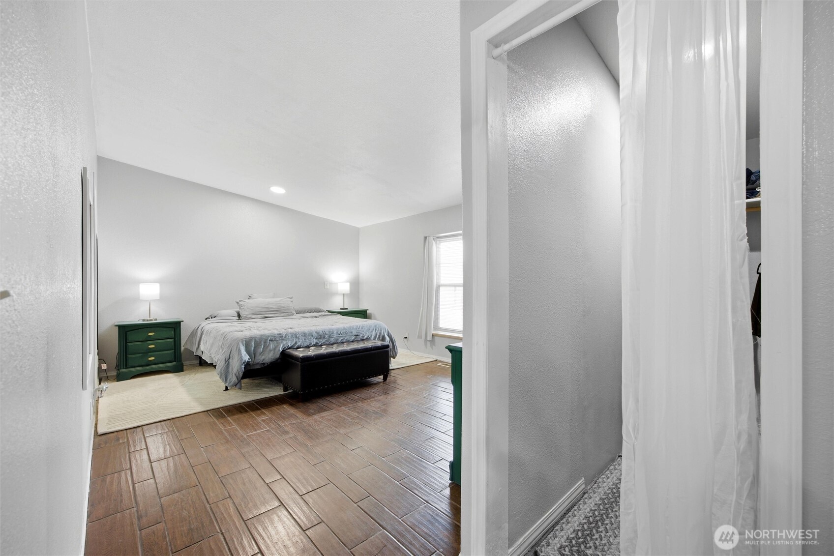 909 S Gum Street , Kennewick, WA 99336