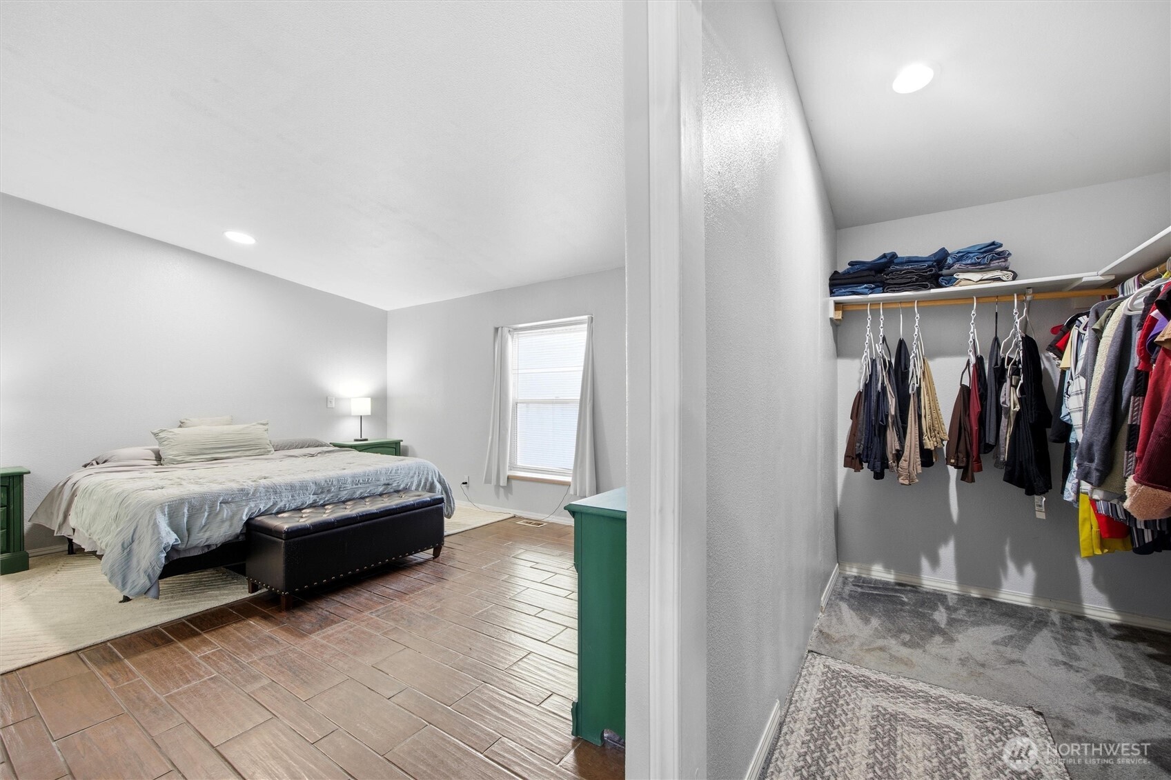 909 S Gum Street , Kennewick, WA 99336