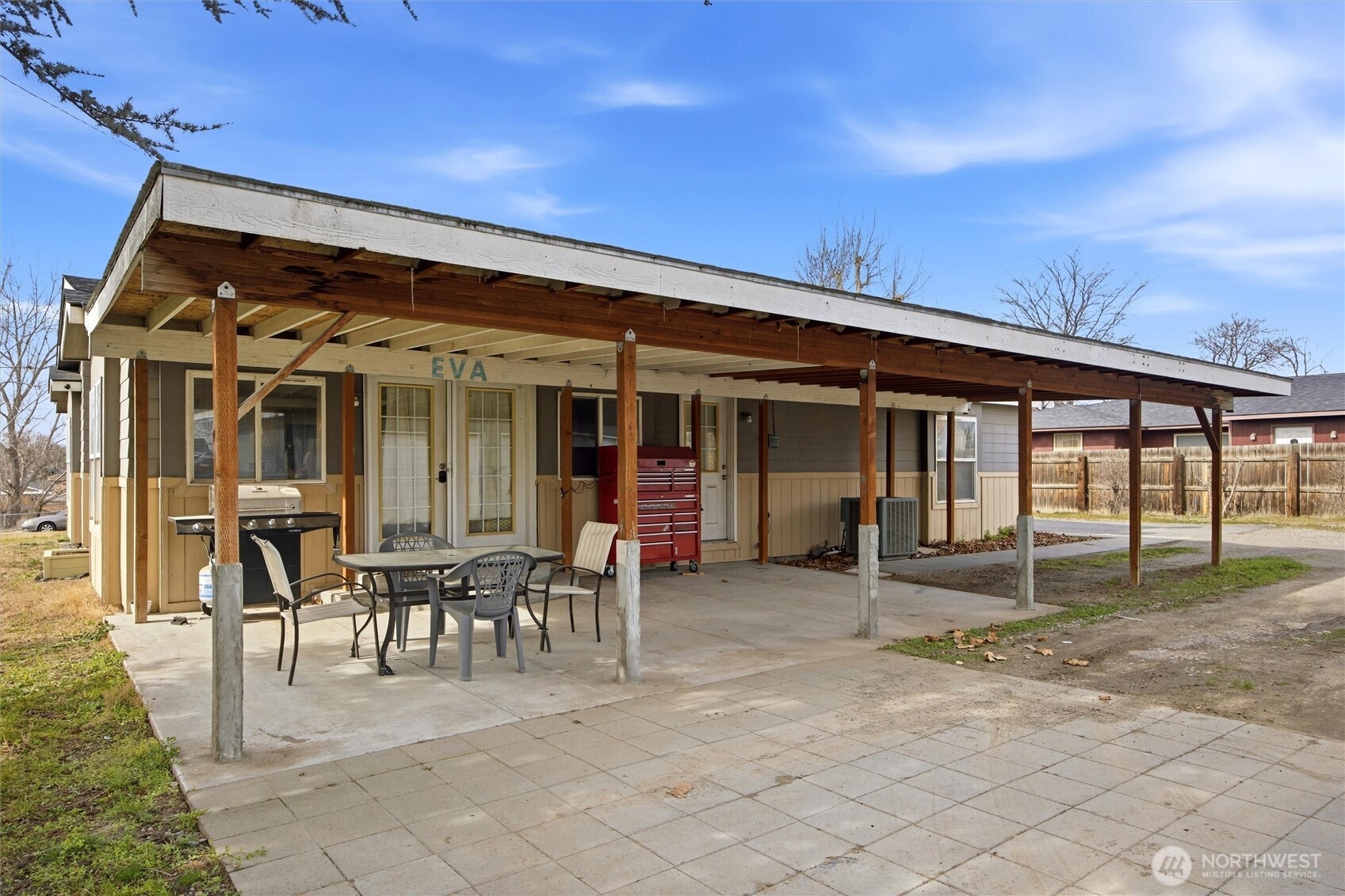 909 S Gum Street , Kennewick, WA 99336