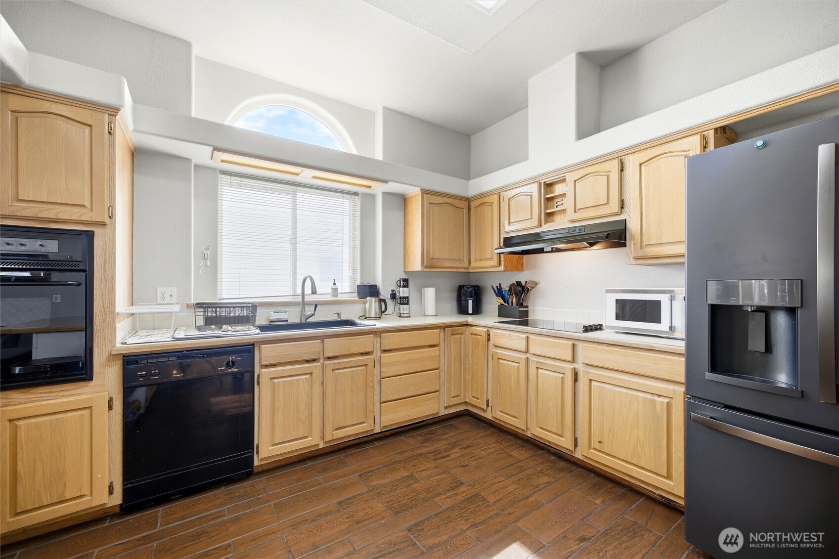 909 S Gum Street , Kennewick, WA 99336