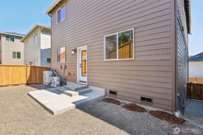 328 182ND Place SE, Bothell, WA 98012 - Photo 27