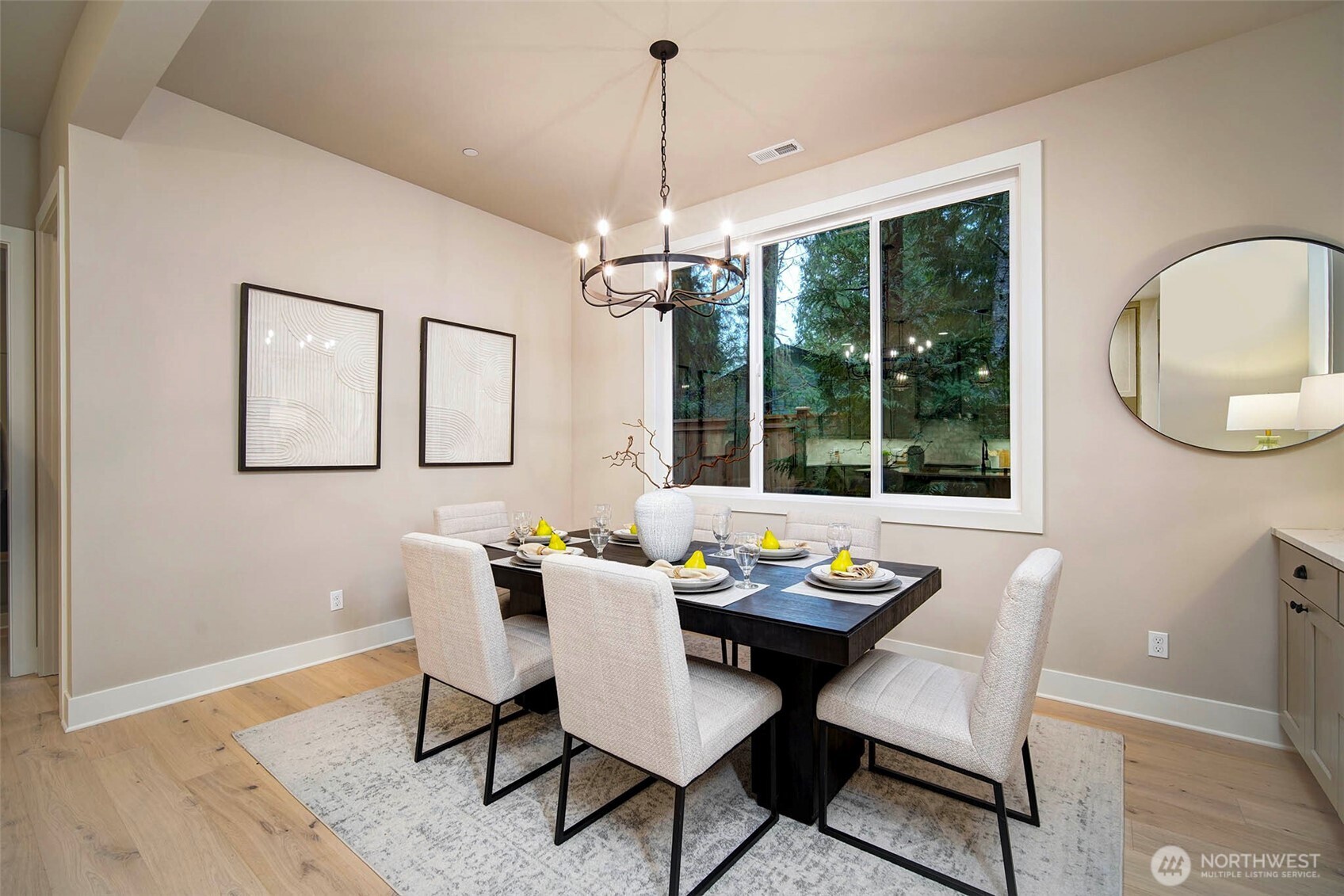 12813 NE 65th Lane , Kirkland, WA 98033