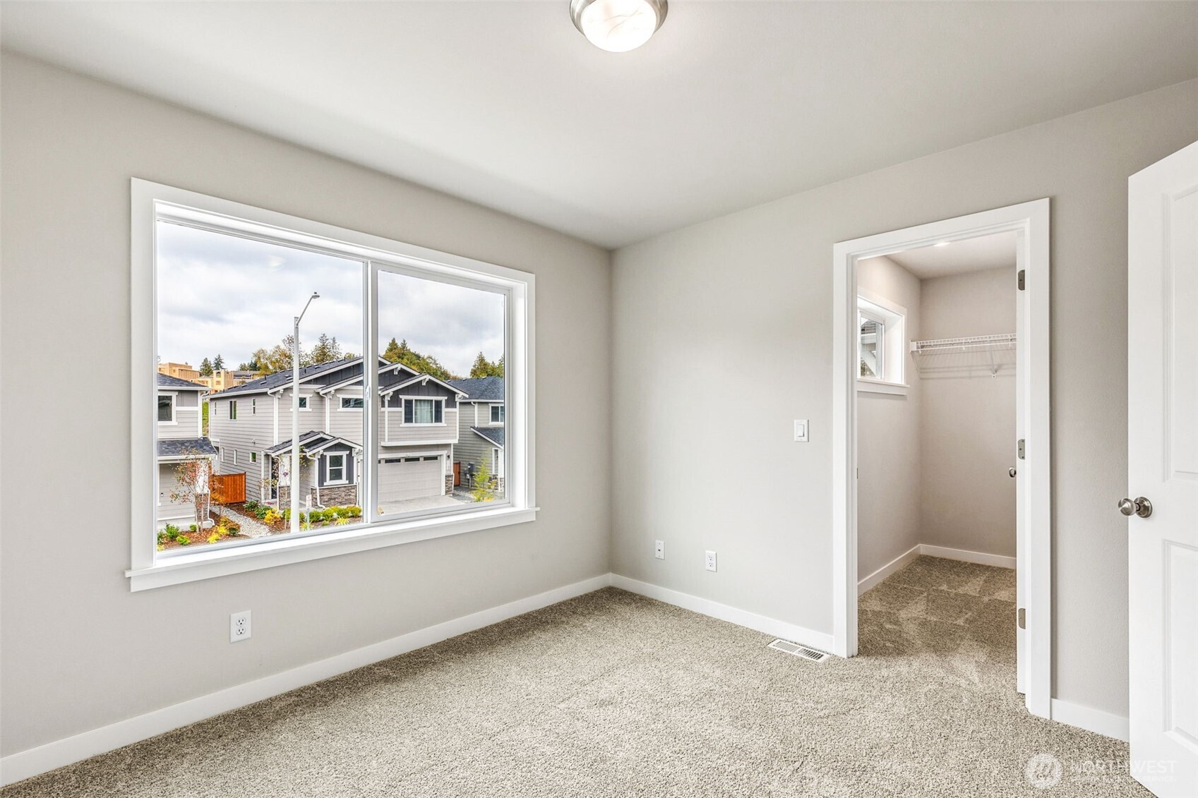 8909 126th Street Ct E, Puyallup, WA 98375