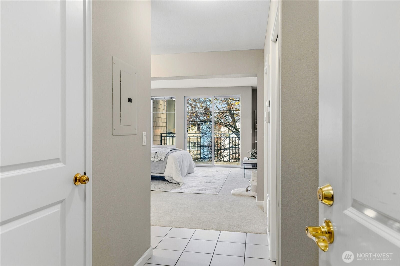 1525 NW 57th Street #429, Seattle, WA 98107