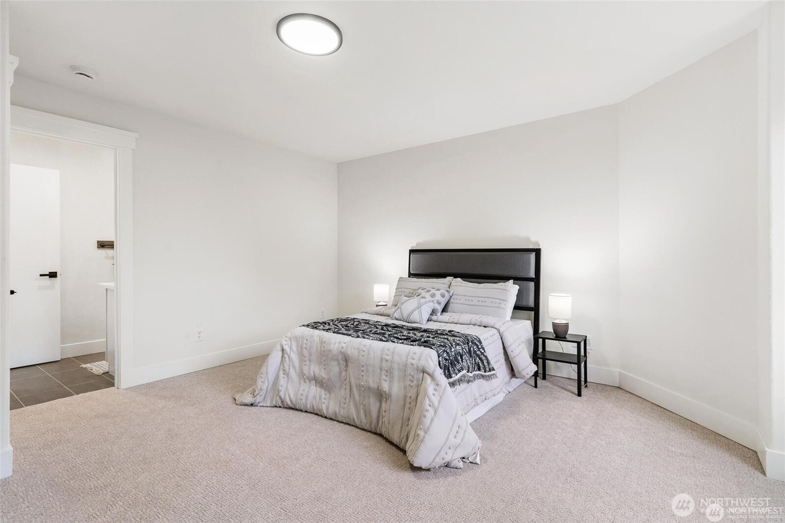 223 S Camano Ridge Road , Camano Island, WA 98282