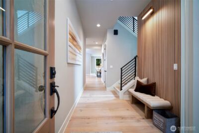 12812 NE 65th Lane , Kirkland, WA 98033 - Photo 2