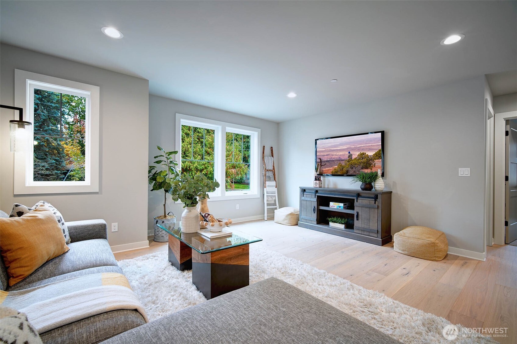 12812 NE 65th Lane , Kirkland, WA 98033