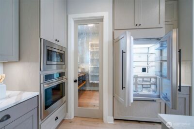 12812 NE 65th Lane , Kirkland, WA 98033 - Photo 8