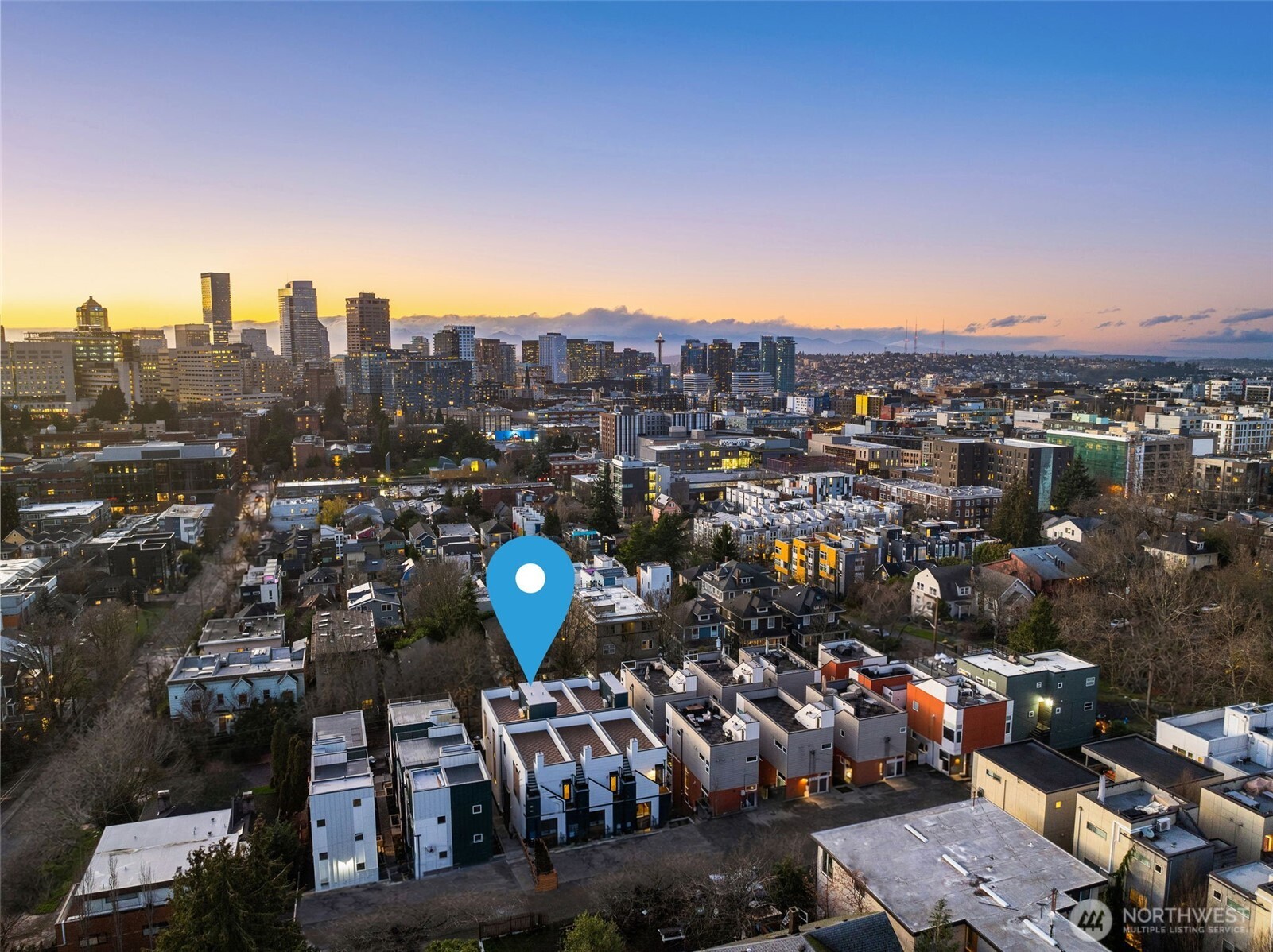 914 C 15th Avenue , Seattle, WA 98122