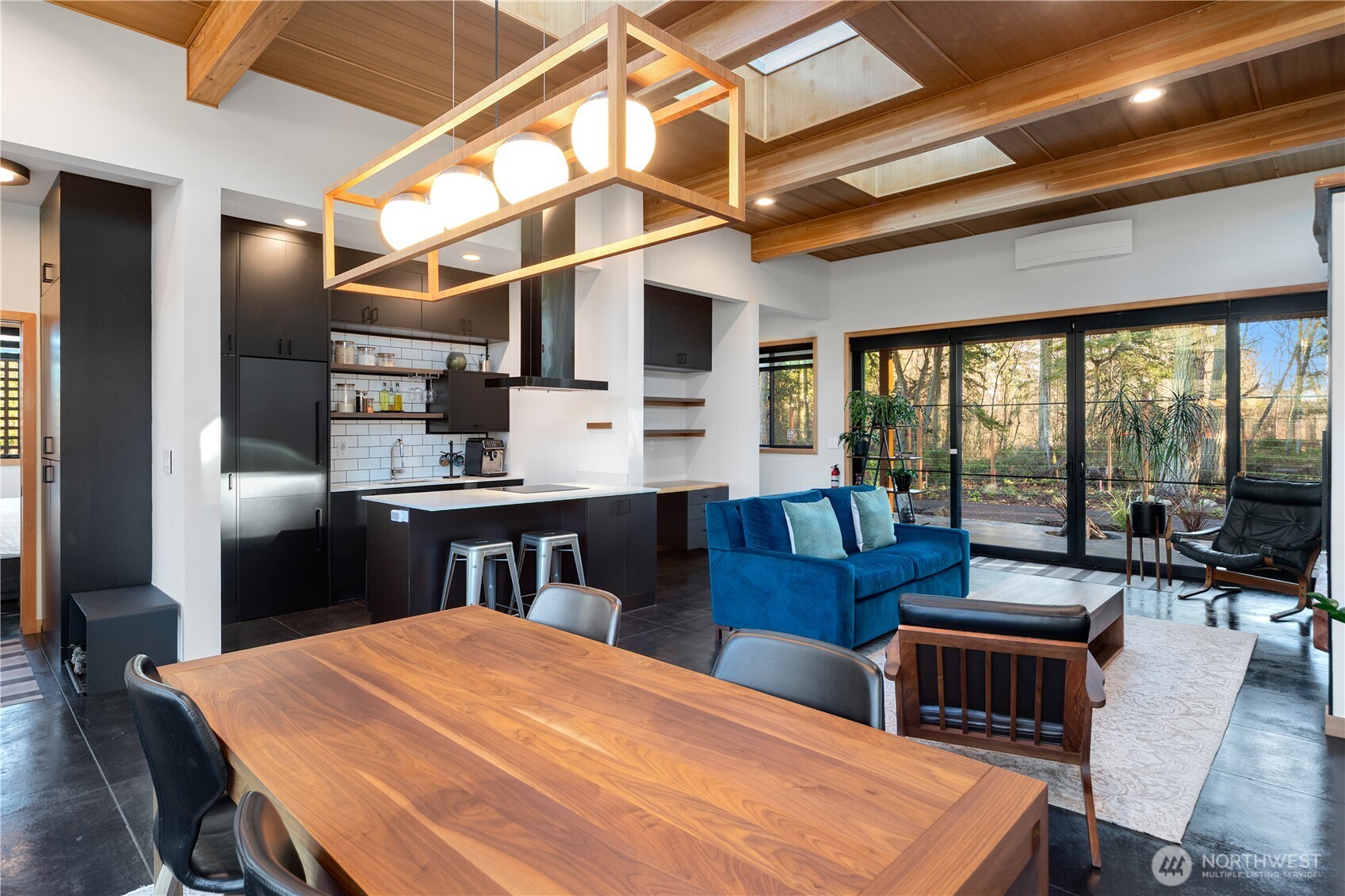 2475 15th Street , Port Townsend, WA 98368