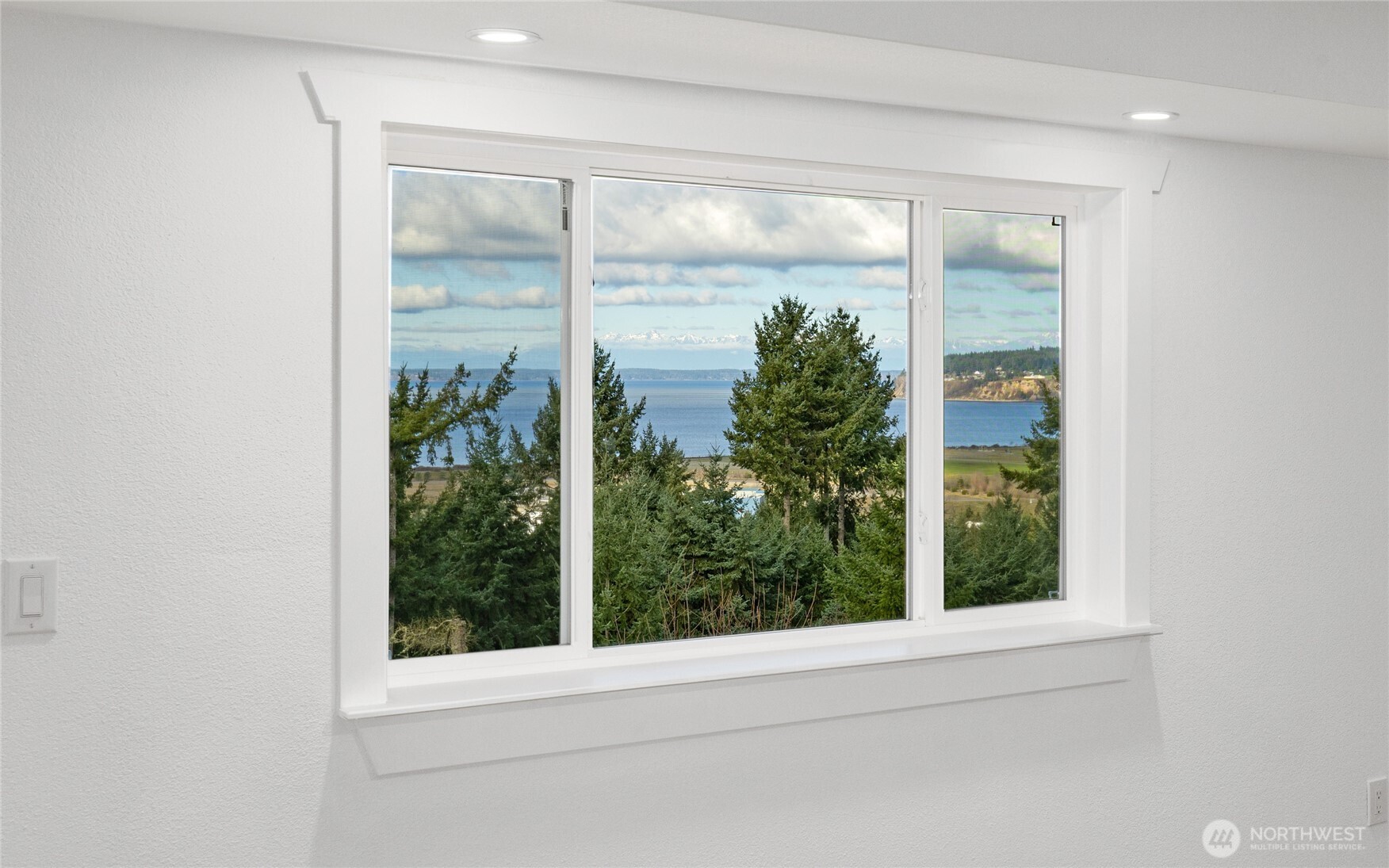 9926 71st Street SW, Lakewood, WA 98498